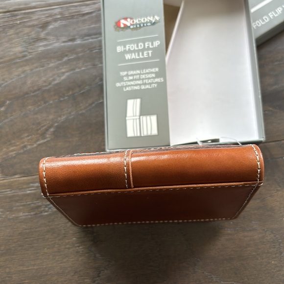 Nocona Tooled Leather,beaded diamond Aztec, Bi-Fold Flip,Western,slim fit wallet - Picture 8 of 11